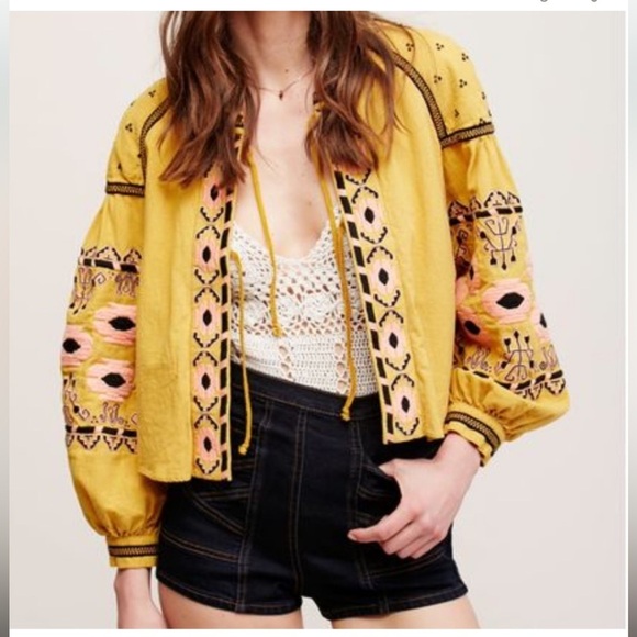 RD+koko Tops - Anthropologie RD +Koko Plussize Embroidered Boho Puff Sleeve TieFront Jacket Top